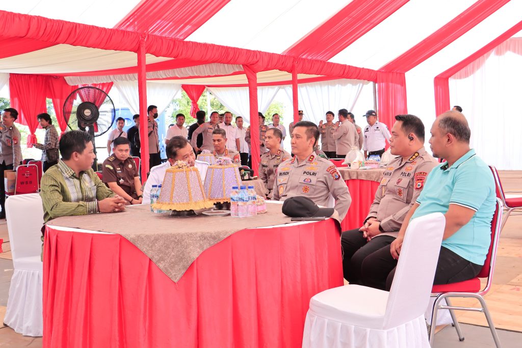 1000053019-1024x683.jpg