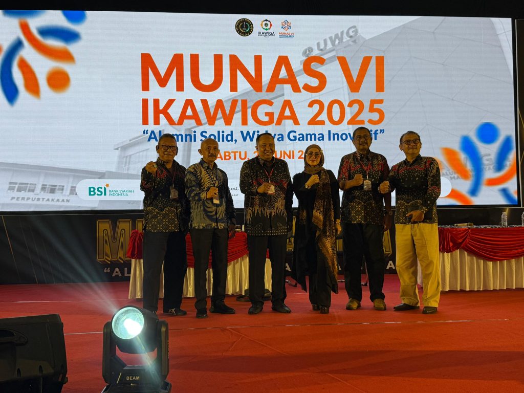 1000709185-1024x768.jpg