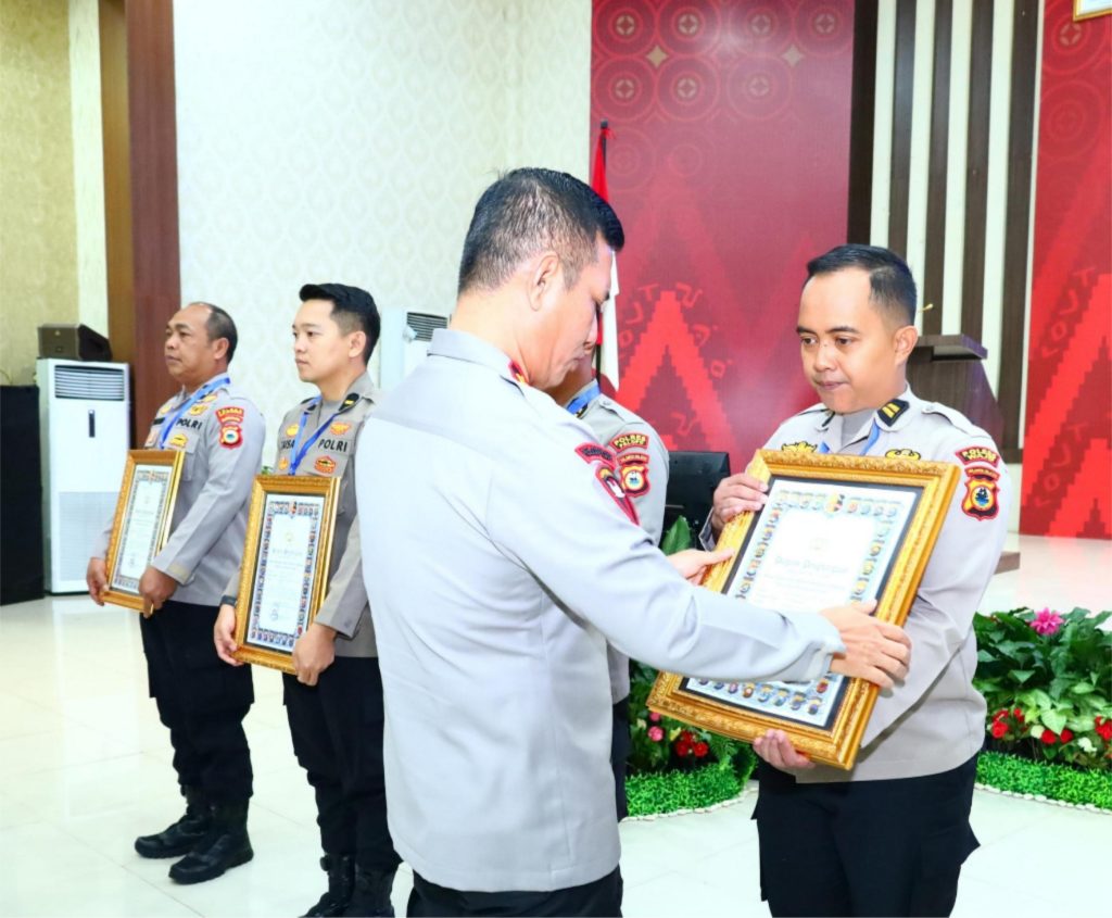 1000079141-1024x845.jpg