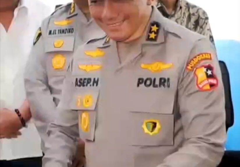 1006034748