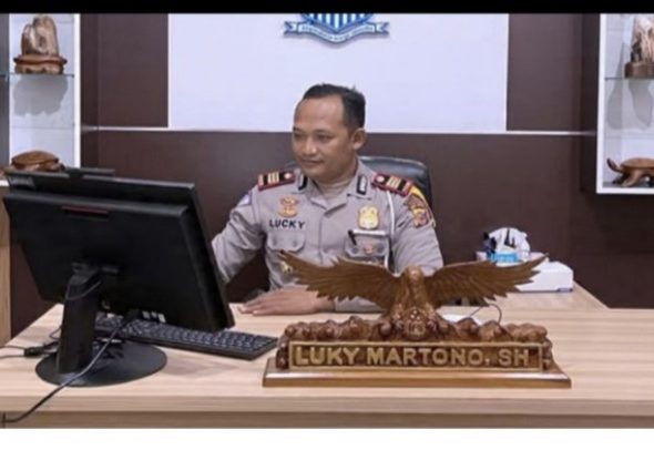 1006104667